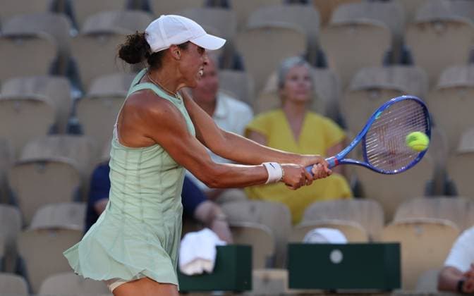 American Madison Keys pictured in action during a first round match in the women s singles between Belgian Vandewinkel and American Keys at the Roland Garros French Open tennis tournament, in Paris, France, Tuesday 26 May 2026. This year s tournament takes place from 18 May to 07 June. VIRGINIExLEFOUR  x175115361x