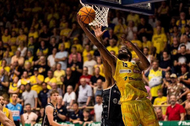 Barmer 2 Basketball Bundesliga ProA Playoffs Semifinal Game 3, Phoenix Hagen Eisbären Bremerhaven 26 05 2026 Lucas N Guessan Phoenix Hagen, 19 in the throw BARMER 2 Basketball Bundesliga ProA Playoffs Semifinal Game 3, Phoenix Hagen Eisbären Bremerhaven Hagen, Ischelandhalle on 26 05 2026 Copyright: xBEAUTIFULxSPORTS Wunderlx
