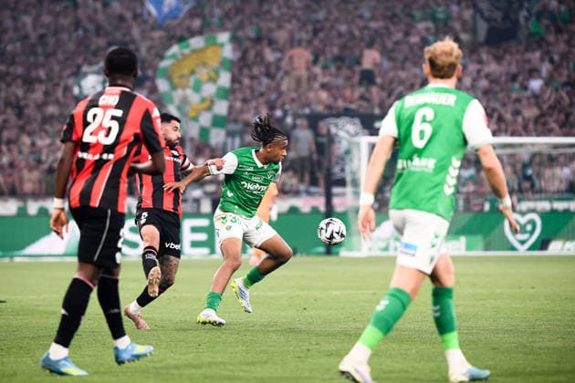 AS Saint Etienne v OGC Nice - Ligue 1 McDonald s 2025 2026 - Relegation Promotion Playoffs 35 Luan GADEGBEKU (asse) during the Ligue 1 Relegation Promotion match between Saint Etienne and Nice at Stade Geoffroy-Guichard on May 26, 2026 in Saint-Etienne, France. Saint-Etienne France  Copyright: xFEPx 776502188