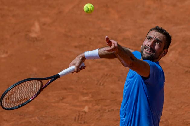 2026 French Open - Day Three Marin Cilic serves against Moise Kouame during the Roland Garros Grand Slam Tournament on Day 03 in Paris, France, on May 26, 2026. Paris France  Copyright: xRobertxSzaniszlox originalFilename:szaniszlo-notitle260526_np81O.jpg