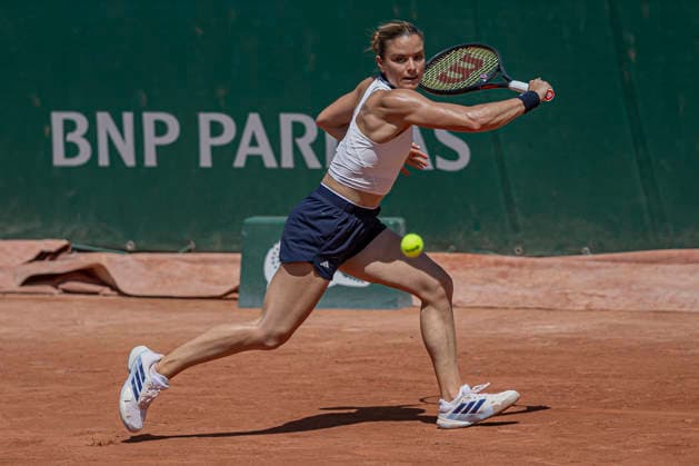 2026 French Open - Day Three Maria Sakkari returns the ball against Linda Noskova during the Roland Garros Grand Slam Tournament on Day 03 in Paris, France, on May 26, 2026. Paris France  Copyright: xRobertxSzaniszlox originalFilename:szaniszlo-notitle260526_npdv8.jpg