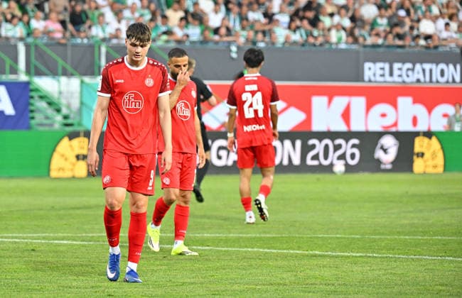 26 05 2026 Soccer season 2025 2026 Relegation 2 Soccer Bundesliga second leg SpVgg Greuther Fürth Kleeblatt Rot Weiss Essen RWE Sportfoto Zink MeZi xmexzix DFL regulations prohibit any use of photographs as image sequences and or quasi video only for editorial use Jaka Cuber Potocnik 9, Rot Weiss Essen disappointed disappointment