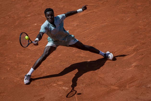 2026 French Open - Day Three Moise Kouame returns the ball against Marin Cilic during the Roland Garros Grand Slam Tournament on Day 03 in Paris, France, on May 26, 2026. Paris France  Copyright: xRobertxSzaniszlox originalFilename:szaniszlo-notitle260526_npFf1.jpg