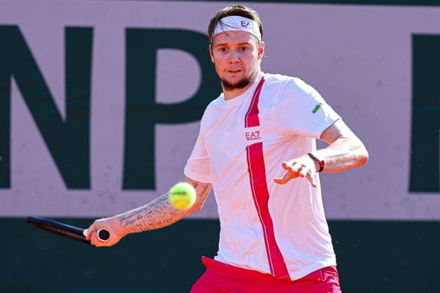 2026.05.26 Paryz Tenis French Open Roland Garros 2026 Alexander Bublik - Jan-Lennard Struff N z Alexander Bublik Foto Pawel Andrachiewicz PressFocus 2026.05.26 Paris Tennis - French Open Roland Garros 2026 Alexander Bublik - Jan-Lennard Struff Alexander Bublik Credit: Pawel Andrachiewicz PressFocus NEWSPIX.PL --- newspix.pl 