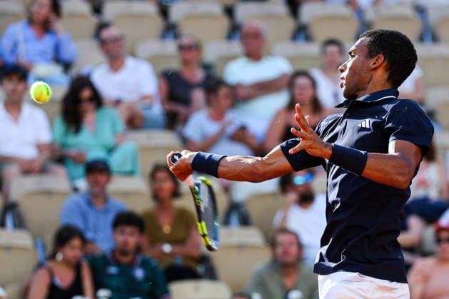 2026.05.26 Paryz Tenis French Open Roland Garros 2026 Felix Auger-Aliassime - Daniel Altmaier N z Felix Auger-Aliassime Foto Pawel Andrachiewicz PressFocus 2026.05.26 Paris Tennis - French Open Roland Garros 2026 Felix Auger-Aliassime - Daniel Altmaier Felix Auger-Aliassime Credit: Pawel Andrachiewicz PressFocus NEWSPIX.PL --- newspix.pl 