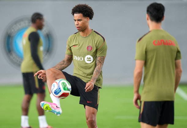 May 26, 2026, Charlotte, Nc, UNITED STATES: Tajon Buchanan warms up with the ball during Team Canada World Cup roster selection camp in Charlotte, N.C., on Tuesday, May 26, 2026. Canada News - May 26, 2026  - ZUMAc35_ 20260526_zaf_c35_077 Copyright: xNathanxDenettex