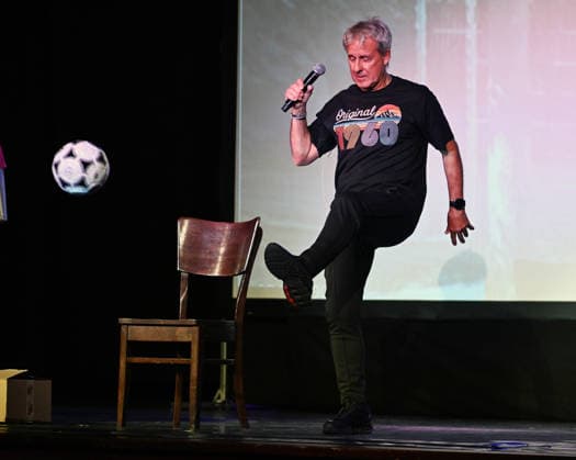 26 05 2026 ,xophax, Köln , Cologne,Soccer , Soccer player Pierre Littbarski Litti does theater, Volksbühne am Rudolfplatz Pierre Littbarski on stage Cologne