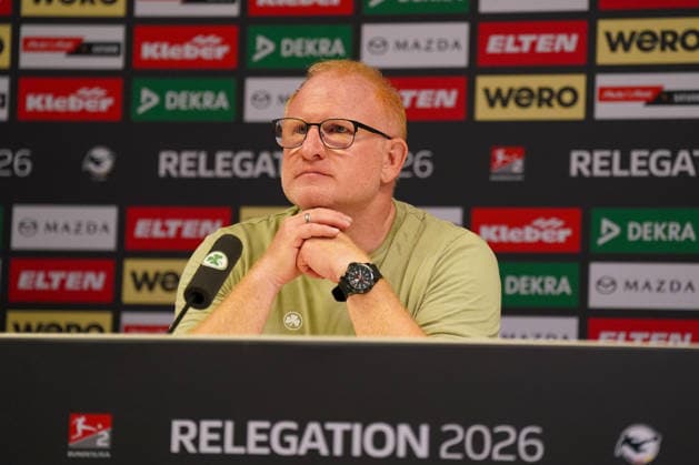 Germany Soccer 2 Bundesliga Relegation 2025 2026 SpVgg Greuther Fürth vs Rot Weiss Essen Sportpark Ronhof I Thomas Sommer Fürth Heiko Vogel Coach, SpVgg Greuther Fürth Press conference, Media Copyright: xJOERANxSTEINSIEKx