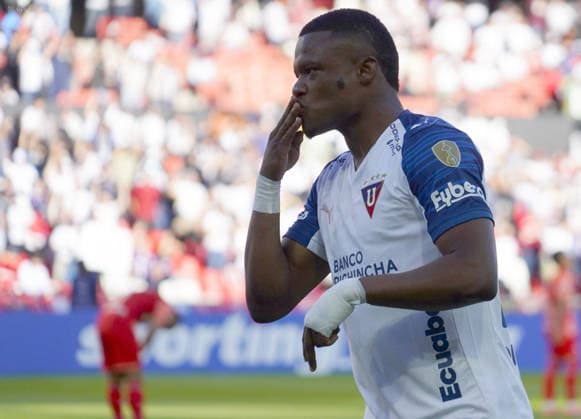FBL LIBERTADORES LIGA VS ALWAYS READY Quito May 26, 2026 Liga Deportiva Universitaria receives Always Ready for one more date of the Copa Libertadores at the Gonzalo Pozo Ripalda stadium API DANIEL MOLINEROS Quito Pichincha Ecuador Copyright: xDanielxMolinerosx