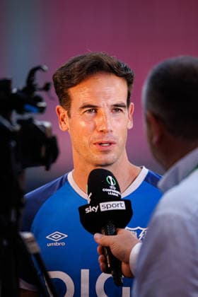 Inigo Perez seen during the Rayo Vallecano de Madrid Official Training Session before UEFA Conference League 2026 final (Maciej Rogowski Ball Raw Images) Leipzig Red Bull Arena Germany Copyright: xMaciejxRogowskix maciejrogowski_26_05_2026_small-7A