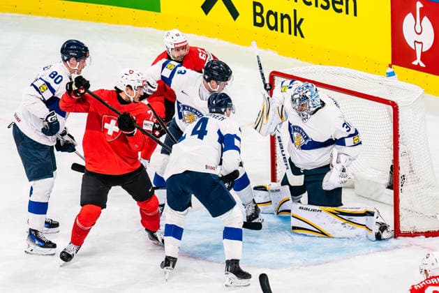 xxkeikkaxx 20260526 Swiss Life Arena, Zurich, Switzerland. IIHF Ice hockey, Eishockey World Championships match Switzerland vs Finland Justus Annunen (31) of Team Finland Olli Määttä (3) of Team Finland Mikko Lehtonen (4) of Team Finland Denis Malgin (62) of Team Switzerland Calvin Thürkauf (79) of Team Switzerland Saku Mäenalanen (80) of Team Finland Photo by Pasi Suokko All Over Press  1.06232389