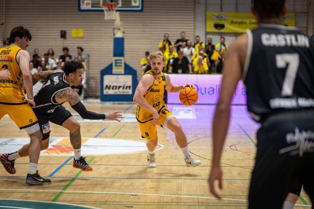 Nicholas Gerard Spinoso Bozic Estriche Knights Kirchheim, 13 Daniel Alexander Norl Giessen 46ers, 01 Lucas Mayer Bozic Estriche Knights Kirchheim, 08 GER, Bozic Estriche Knights Kirchheim vs Giessen 46ers, BARMER 2 Basketball Bundesliga, Playoffs semifinal game 3, season 2025 2026, 26 05 2026 GER, Bozic Estriche Knights Kirchheim vs Giessen 46ers, BARMER 2 Basketball Bundesliga, Playoffs semifinal game 3, season 2025 2026, 26 05 2026 Goeppingen Copyright: xEibner-Pressefoto NinaxSanderx EP_NSR