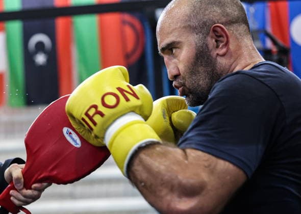Boxen, Murat Gassijew Training RUSSIA, MOSCOW REGION - MAY 26, 2026: Russian professional boxer Murat Gassiev prepares for his bout against French professional boxer Tony Yoka at the Lesnaya Opushka sports base in Serpukhov, south of Moscow Russian Boxer Gassiev Prepares For His Bout Against French Boxer Yoka  - ZUMAt113 20260526_zaa_t113_770 Copyright: xValeryxSharifulinx