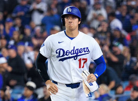 May 26, 2026, Los Angeles, California, USA: Shohei Ohtani 17 of the Los Angeles Dodgers during a regular season MLB, Baseball Herren, USA game against the Colorado Rockies on Tuesday May 26, 2026 at Dodger Stadium in Los Angeles, California. Dodgers defeat Rockies, 15-6. JAVIER ROJAS PI Dodgers Defeat Rockies, 15-6  - ZUMAp124 20260526_zaa_p124_020 Copyright: xJavierxRojasx
