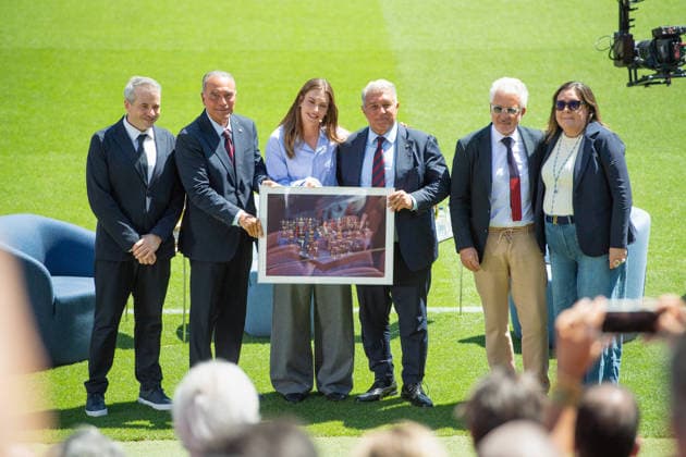 OFFICIAL FAREWELL CEREMONY FOR ALEXIA PUTELLAS SPOTIFY CAMP NOU. BARCELONA May 27,2026 Farewell ceremony for Alexia Putellas SPOTIFY CAMP NOU MAY 27, 2026 Alexia Putellas with Joan Laporta ,Rafa Yuste and Xavi Puig during Alexia Putellas farewell ceremony at at Spotify Camp Nou in Barcelona, Spain. Barcelona ESP Copyright: xS.xRosx
