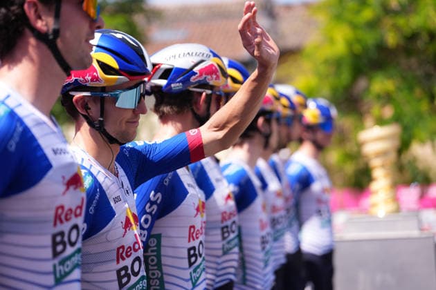 Italy™s Giovanni Aleotti of Red Bull - Bora - Hansgrohe during Stage 17 of the Giro d™Italia, from Cassano d™Adda to Andalo, Italy, Wednesday, May 27, 2026.  Copyright: xGianxMattiaxD™Alberto LaPressex