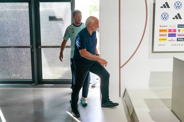 National coach Julian Nagelsmann and sports director Rudi Völler Germany Germany come to the press conference room Herzo Base 27 05 2026 German national team, training camp for World Cup preparation, Home Ground, HerzoBase, World of Adidas, Herzogenaurach