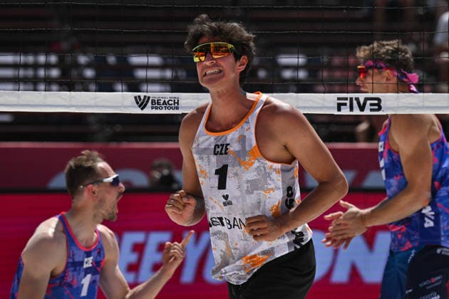 From left Ondrej Perusic of Czech Republic, Krystof Oliva of Czech Republic and Jiri Sedlak of Czech Republic during the match Krystof Oliva and Vaclav Kurka of Czech Republic vs Ondrej Perusic and Jiri Sedlak of Czech Republic at the Pro Tour, Beach volleyball, Beachvolleyball tournament of Elite category, Ostrava, Czech Republic, May 27, 2026. (CTKxPhoto JaroslavxOzana) CTKPhotoP2026052705468  CTKPhotoP2026052705468