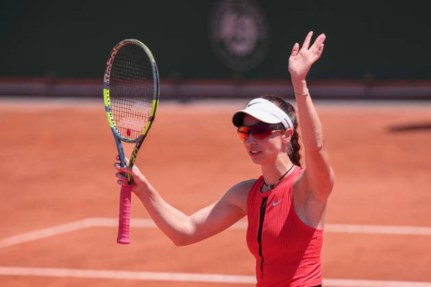 Tamara Korpatsch GER cheers after the victory, Cheers, Joy, Ladies Singles, Ladies Singles, Tamara Korpatsch GER waves and thanks the spectators, Fans after the victory Tennis French Open 2026 Roland Garros Paris France 27 May 2026 Copyright: xJuergenxHasenkopfx