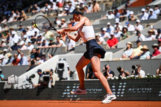 May 27, 2026, Paris, France, France: Elina SVITOLINA of Ukraine during the fourth day of the Roland-Garros 2026, French Open 2026, Grand Slam tennis tournament at Roland-Garros Stadium on May 27, 2026 in Paris, France. Roland Garros 2026 - Day 4  - ZUMAm308 20260527_zsp_m308_030 Copyright: xMatthieuxMirvillex