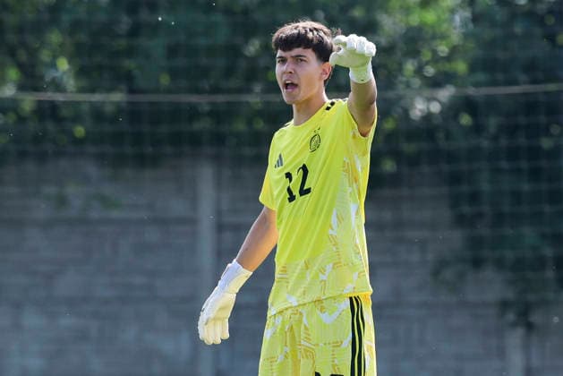 Goalkeeper Tom Wisbereit Germany gestures, UEFA Under 19 friendly, Slovakia v Germany, MOL Academy on 27 May 2026 in Dunajska Streda, Slovakia Photo by Marco Steinbrenner DeFodi Images Goalkeeper Tom Wisbereit Germany gestures, UEFA Under 19 friendly, Slovakia v Germany, MOL Academy, May 27, 2026 in Dunajska Streda, Slovakia Photo by Marco Steinbrenner DeFodi Images