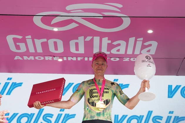 Denmark™s Michael Valgren of EF Education - Easypost stage winner during Stage 17 of the Giro d™Italia from Cassano D Adda to Andalo Italy, Wednesday May 27, 2026  Copyright: xGianmattiaxD Albertoi LaPressex