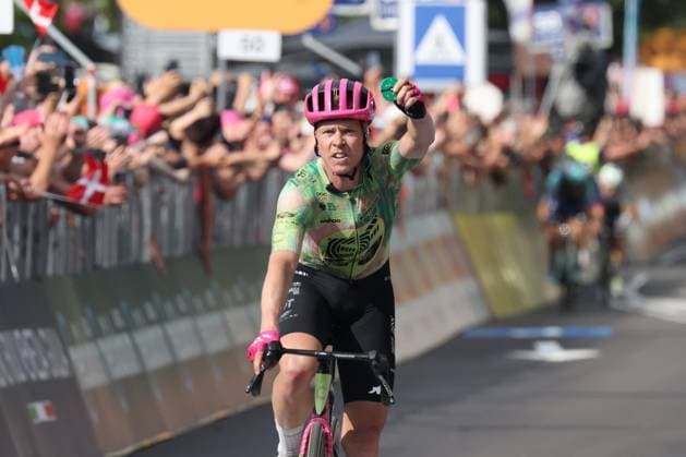 Giro d Italia 2026 UCI Cycling race - Stage 17 Pierre Teyssot MAXPPP ; Giro d Italia 2026 UCI Cycling race - Stage 17. Andalo, Italy on May 27, 2026. Stage 17h of 202 km from Cassano d Adda to Andalo. In action Michael VALGREN Danish from EF Education (EDU) Pierre Teyssot Maxppp Andalo Trentino South Tyrol Italy  Copyright: xMAXPPPxPierrexTeyssotx TEY32779 TEY32779