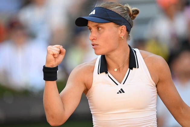 2026 French Open (Roland-Garros) - Day 4 PARIS, FRANCE - MAY 27: Yuliia Starodubtseva of Ukraine competes with Elena Rybakina (not seen) of Kazakhstan in the women s singles match on day 4 of the French Open tennis tournament on Court Suzanne-Lenglen at the Roland-Garros Complex in Paris, France on May 27, 2026. Burak Akbulut Anadolu Paris France. Editorial use only. Please get in touch for any other usage.  Copyright: x2026xAnadoluxBurakxAkbulutx