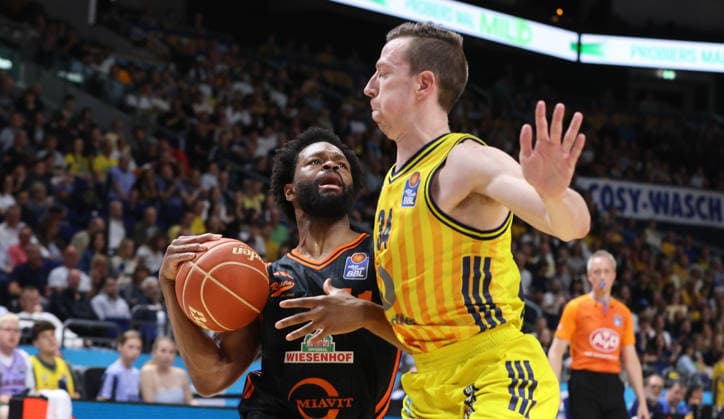 Lloyd Pandi on the ball, Justin Bean duel Game scene Action Sport Basketball BBL Bundesliga Mens Play Off Quarter-final 5 Game Season 2025 2026 27 05 2026 ALBA Berlin vs SC Rasta Vechta