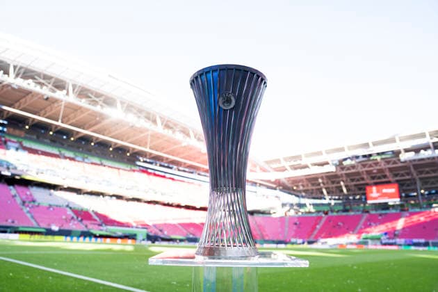 Football, ECL, Final, Crystal Palace - Rayo Vallecano, Cup and stadium in Leipzig