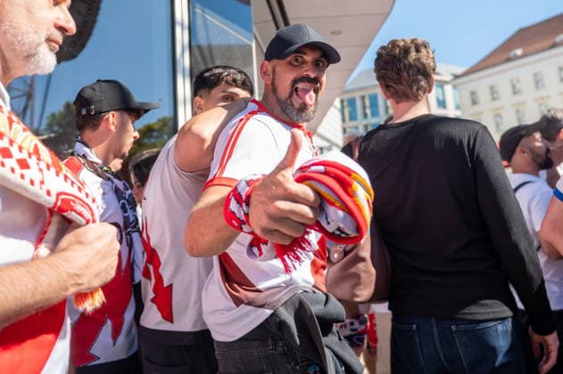 2026.05.27 Lipsk pilka nozna Final Liga Konferencji Europy sezon 2025 2026 Crystal Palace - Rayo Vallecano N z Kibice Rayo Vallecano przed meczem w Lipsku Foto Gleb Soboliev PressFocus 2026.05.27 Leipzig Football - Final UEFA Conference League 2025 2026 Crystal Palace - Rayo Vallecano Rayo Vallecano fans before the match in Leipzig Credit: Gleb Soboliev PressFocus NEWSPIX.PL --- newspix.pl 