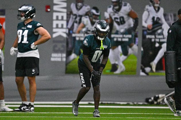 Philadelphia, PA - MAY 27: Philadelphia Eagles wide receiver Hollywood Brown 0 is shown during the Philadelphia Eagles OTA workout on May 27th, 2026 at the NovaCare Complex in Philadelphia, PA. (Photo by Terence Lewis Icon Sportswire) NFL, American Football Herren, USA MAY 27 Philadelphia Eagles OTA EDITORIAL USE ONLY Icon260527025