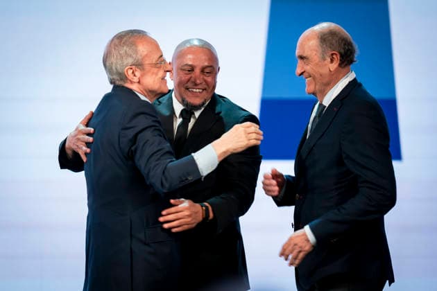 May 27, 2026, Madrid, Madrid, Spain: Florentino Perez and Roberto Carlos during the presentation of the candidacy of Florentino Perez for the presidency of Real Madrid at the Melia Castilla Hotel on May 27, 2026, in Madrid, Spain. Presentation Of Candidacy Of Florentino Perez For Real Madrid Presidency  - ZUMAa181 20260527_zaa_a181_090 Copyright: xAngelxPerezxMecax