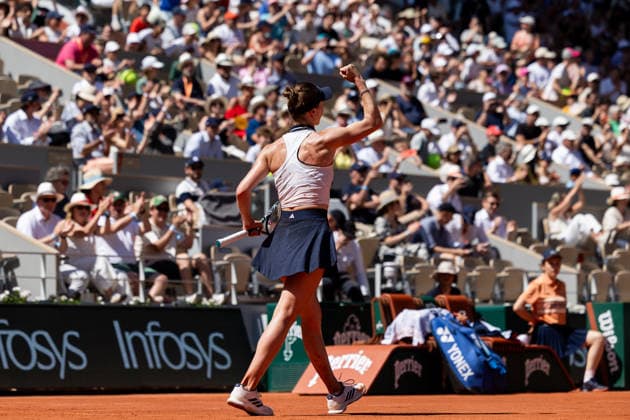 Paris, France - May 27: Elina Svitolina of Ukraine celebrates her match point against Kaitlin Quevedo of Spain during Day Four of the 2026 French Open at Roland Garros on May 27, 2026 in Paris, France. (Photo by Pauline FIGUET SPP)  Copyright: xPaulinexFIGUETx xSPPx Sportspressphoto_SPR155512