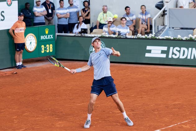 Paris, France - May 27: Valentin Royer of France is seen in action during his second round match against Novak Djokovic of Serbia during Day Four of the 2026 French Open at Roland Garros on May 27, 2026 in Paris, France. (Photo by Pauline FIGUET SPP)  Copyright: xPaulinexFIGUETx xSPPx Sportspressphoto_SPR155613