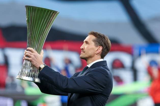 Former professional Rene Adler presides over the Conference League Cup, Crystal Palace F C vs Rayo Vallecano, Football, Men, UEFA, UEFA Confernce League Final, Season 2025 2026, 27 05 2026 Leipzig Saxony Germany Copyright: xkolbert-press MartinxAgüerax