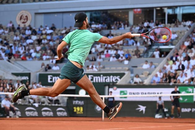 2026 French Open (Roland-Garros) - Day 4 PARIS, FRANCE - MAY 27: Alexander Zverev (not seen) of Germany in action against Tomas Machacof Czech Republic during the Men s Singles second round on Day Four of the 2026 French Open at Roland Garros on May 27, 2026 in Paris, France. Burak Akbulut Anadolu Paris France. Editorial use only. Please get in touch for any other usage.  Copyright: x2026xAnadoluxBurakxAkbulutx