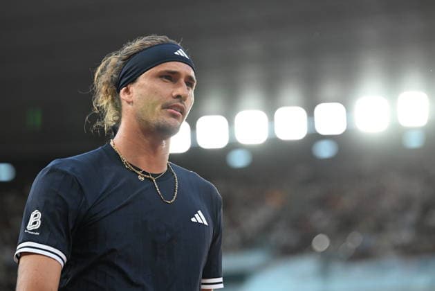 2026 French Open (Roland-Garros) - Day 4 PARIS, FRANCE - MAY 27: Alexander Zverev of Germany in action against Tomas Machac (not seen) of Czech Republic during the Men s Singles second round on Day Four of the 2026 French Open at Roland Garros on May 27, 2026 in Paris, France. Burak Akbulut Anadolu Paris France. Editorial use only. Please get in touch for any other usage.  Copyright: x2026xAnadoluxBurakxAkbulutx