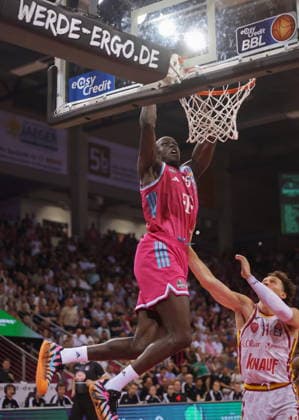 Dunking Kur Jongkuch Telekom Baskets Bonn vs Fitness First Würzburg Wuerzburg Baskets Playoffs Quarterfinals Game 5 Season 2025 26
