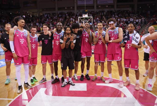 Team Telekom Baskets Bonn celebrating after victory against Fitness First Würzburg Wuerzburg Baskets Playoffs Quarterfinals Game 5 Season 2025 26