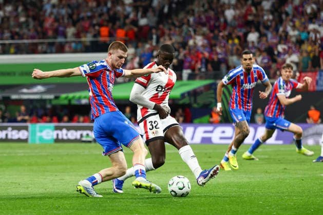 Crystal Palace v Rayo Vallecano, UEFA Conference League Final Crystal Palace midfielder Adam Wharton (20) shoots at goal Rayo Vallecano defender Nobel Mendy (32) during the Crystal Palace v Rayo Vallecano UEFA Conference League Final match at Red Bull Arena, Leipzig, Germany on 27 May 2026 Credit: Ian Stephen Every Second Media Editorial use only. All images are copyright Every Second Media Limited. No images may be reproduced without prior permission. Copyright: xIMAGO EveryxSecondxMediax ESM-2015-0064 IanxStephenx xEveryxSecondxMediax