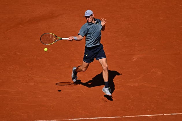 2026 French Open - Valentin Royer Valentin Royer (FRA) during his second round match at the 2026 Roland Garros French Tennis open tournament in Paris, France, on May 27, 2026. Photo by Corinne Dubreuil ABACAPRESS.COM Paris France  Copyright: xDubreuilxCorinne ABACAx