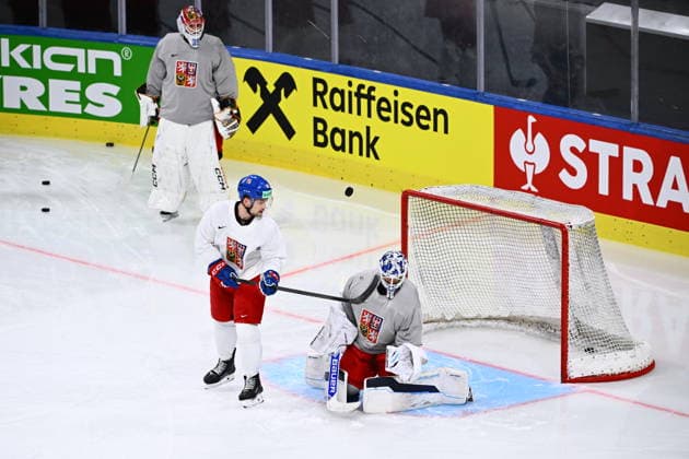 From left goalie Dominik Pavlat, Matej Blumel, goalie Petr Kvaca attend Czech national Ice hockey, Eishockey team training session at the 2026 IIHF Ice Hockey World Championship, WM, Weltmeisterschaft in Swiss Life Arena, Zurich, Switzerland, on May 28, 2026. (CTKxPhoto RadekxPetrasek) CTKPhotoP2026052802614  CTKPhotoP2026052802614