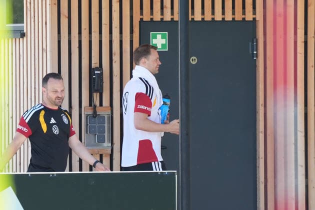 Goalkeeper Manuel Neuer Germany Germany comes out of the training room and goes back to the Home Ground Herzo Base 28 05 2026 German national team, training camp for World Cup preparation, Home Ground, HerzoBase, World of Adidas, Herzogenaurach