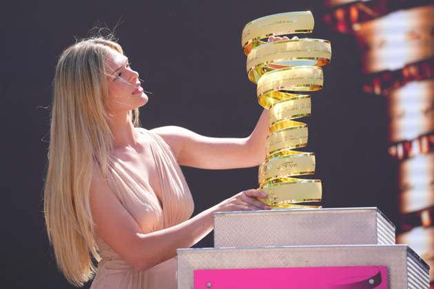 The trophy (trofeo senza fine) during Stage 18 of the Giro d™Italia from Fai della Paganella - Pieve di Soligo Italy, Thursday May 28, 2026  Copyright: xSimonexSpada LaPressex