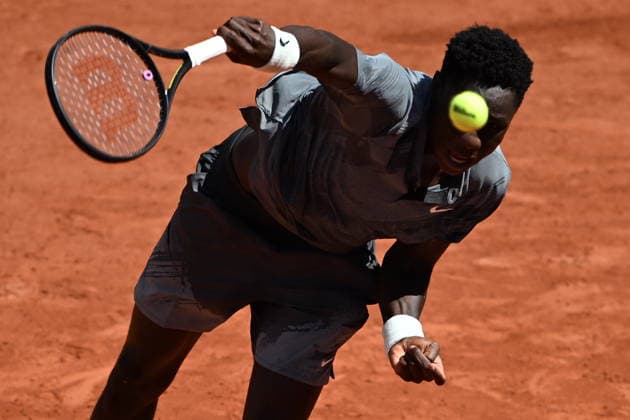 2026 French Open (Roland-Garros) - Day 5 PARIS, FRANCE - MAY 28: Adolfo Daniel Vallejo (not seen) of Paraguay competes against Moise Kouame of France during the men s singles second round on day five of the 2026 French Open in Paris, France on May 28, 2026. Burak Akbulut Anadolu Paris France. Editorial use only. Please get in touch for any other usage.  Copyright: x2026xAnadoluxBurakxAkbulutx