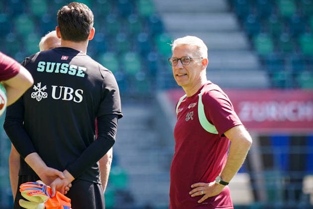 Switzerland Football Swiss national team 2026, Training of the Swiss national team Kybunpark St Gallen Peter Knäbel Central President, Swiss Football Association Gregor Kobel Switzerland, 1 Copyright: xJOERANxSTEINSIEKx