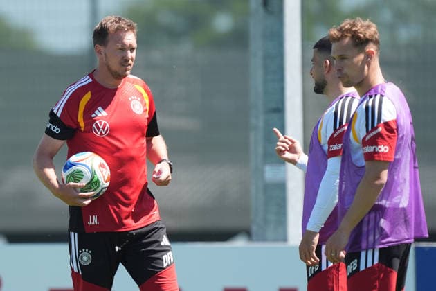 National coach Julian Nagelsmann Germany Germany with Joshua Kimmich Germany Germany , Deniz Undav Germany Germany Germany Herzo Base 28 05 2026 German national team, training camp for World Cup preparation, Home Ground, HerzoBase, World of Adidas, Herzogenaurach