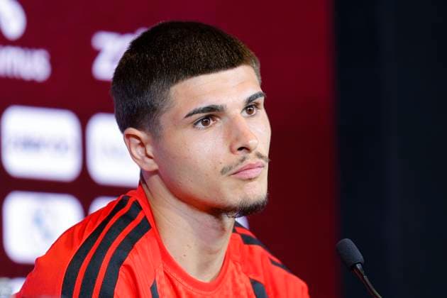 Red Devils press conference, PK, Pressekonferenz TUBIZE, BELGIUM - MAY 28 : Fernandez-Pardo Matias forward of Belgium during a press conference at the Proximus Base Camp prior to the World Cup pictured on May 28, 2026 in Tubize, Belgium, 28-05-26 Tubize Belgium  Copyright: xXpix