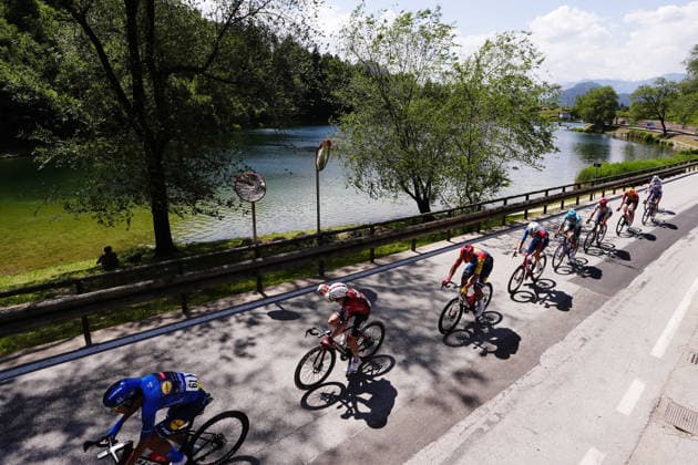 The pack rides during Stage 18 of the Giro d™Italia from Fai della Paganella - Pieve di Soligo Italy, Thursday May 28, 2026  Copyright: xFabioxFerrarii LaPressex